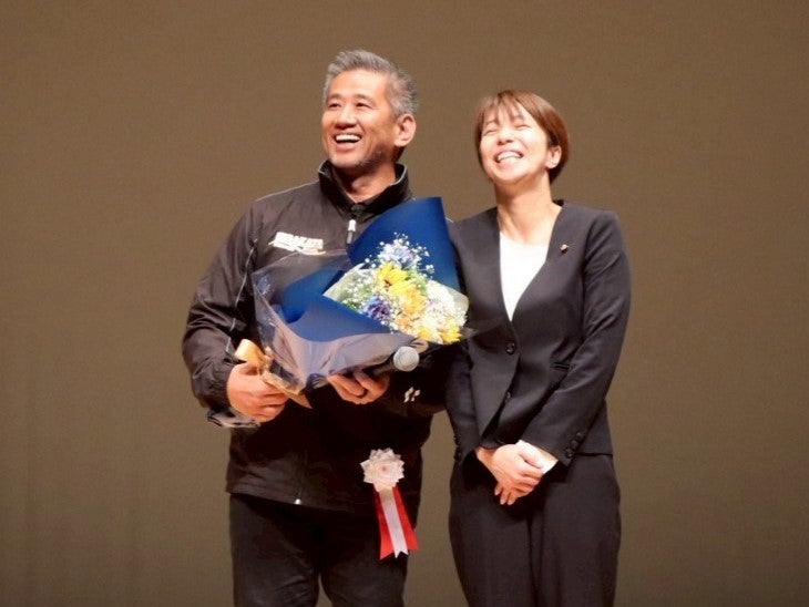 中西悠子　枚方スイミングスクール―メダリストが伝えることとは? 枚方スイミングスクールでの取り組みを追う―