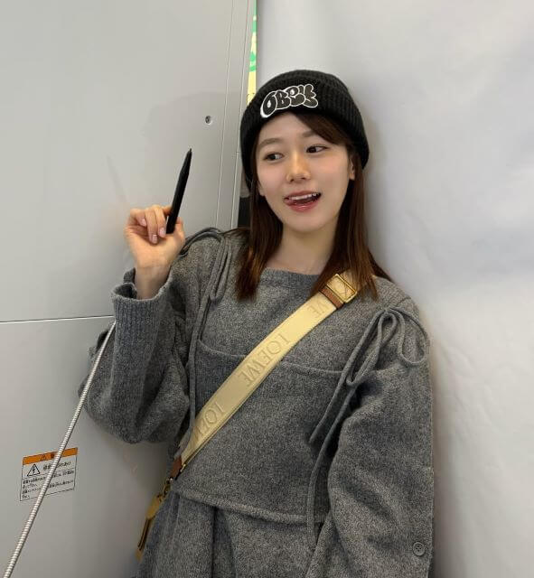 川口葵、久しぶりに妹とプリクラ撮影。最新プリクラの進化に驚き！仕上がりが気になる