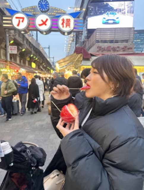 『小さい頃からの癖…』RENA、絶品グルメに鼻が膨らむ瞬間