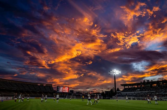 女子サッカー・藤﨑智子がシーズンを振り返る「いろんな感情が入り混じった1年でした」