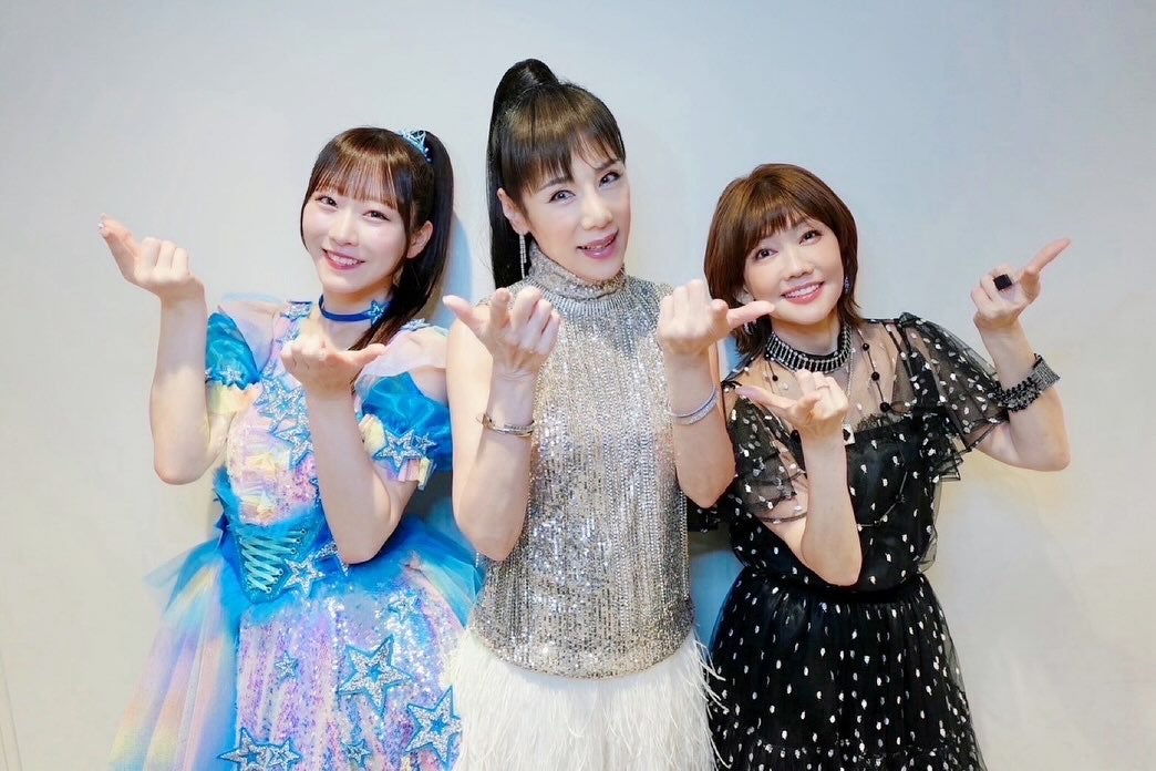 FRUITS ZIPPER・真中まな、”素敵すぎるレジェンドの皆さま”との宝物すぎる写真を公開！