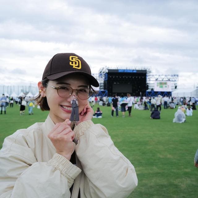 おのののかがフェスを満喫✨「フェス飯おいしすぎて食べすぎた🤫笑」