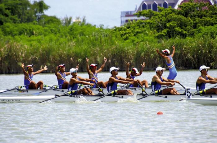 「プレッシャーすらも楽しむ」と決勝に臨んだ関西が堂々の３連覇…ローイングかじ付き４人スカル