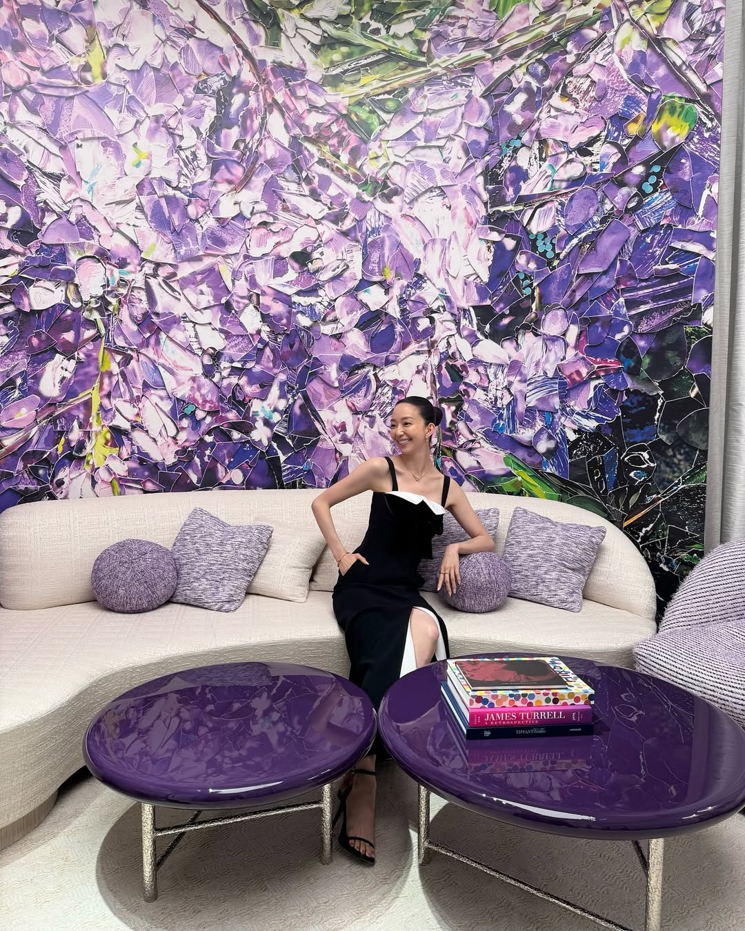 松島花が“ティファニーオープニングパーティー”での美デコルテ際立つドレス姿を披露！