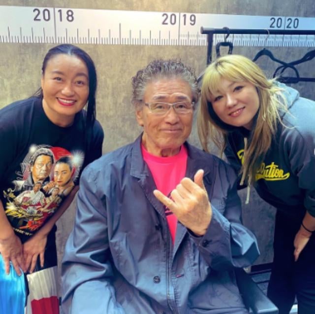 里村明衣子、引退後初イベントで天龍源一郎と再会──“何にも代え難い宝”を胸に新たな一歩