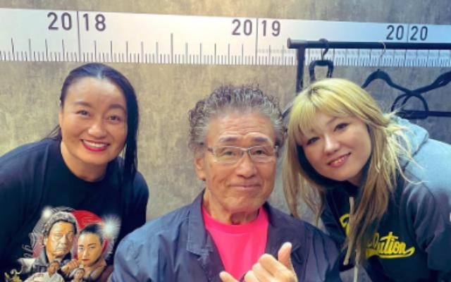 里村明衣子、引退後初イベントで天龍源一郎と再会──“何にも代え難い宝”を胸に新たな一歩