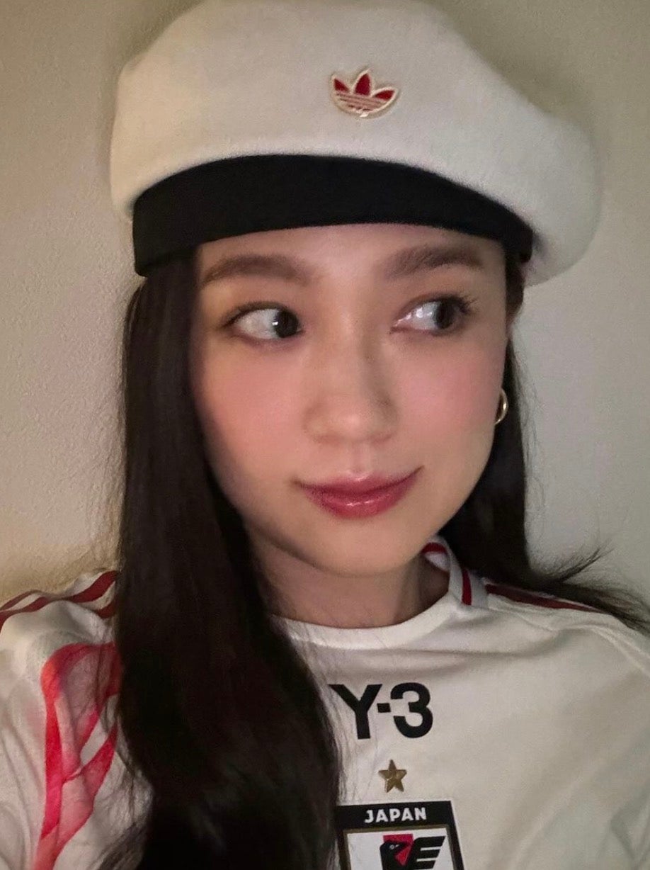 歌姫が日本代表のユニフォーム！？