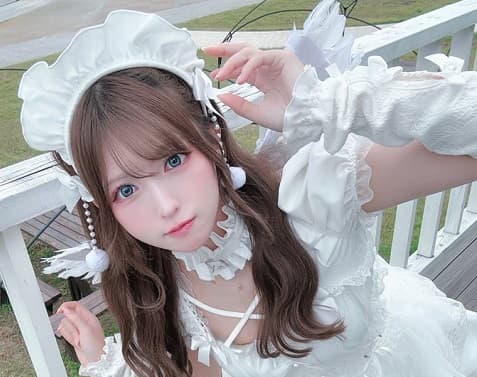 「空から天使がーー！！」”舞い降りてきた”人気コスプレイヤー・猫田あしゅのキュートな姿にファン大興奮！