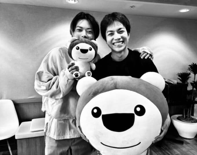 増田貴久がWEST.・重岡大毅との2ショットを披露しファン歓喜「2人ともめっちゃいい笑顔」