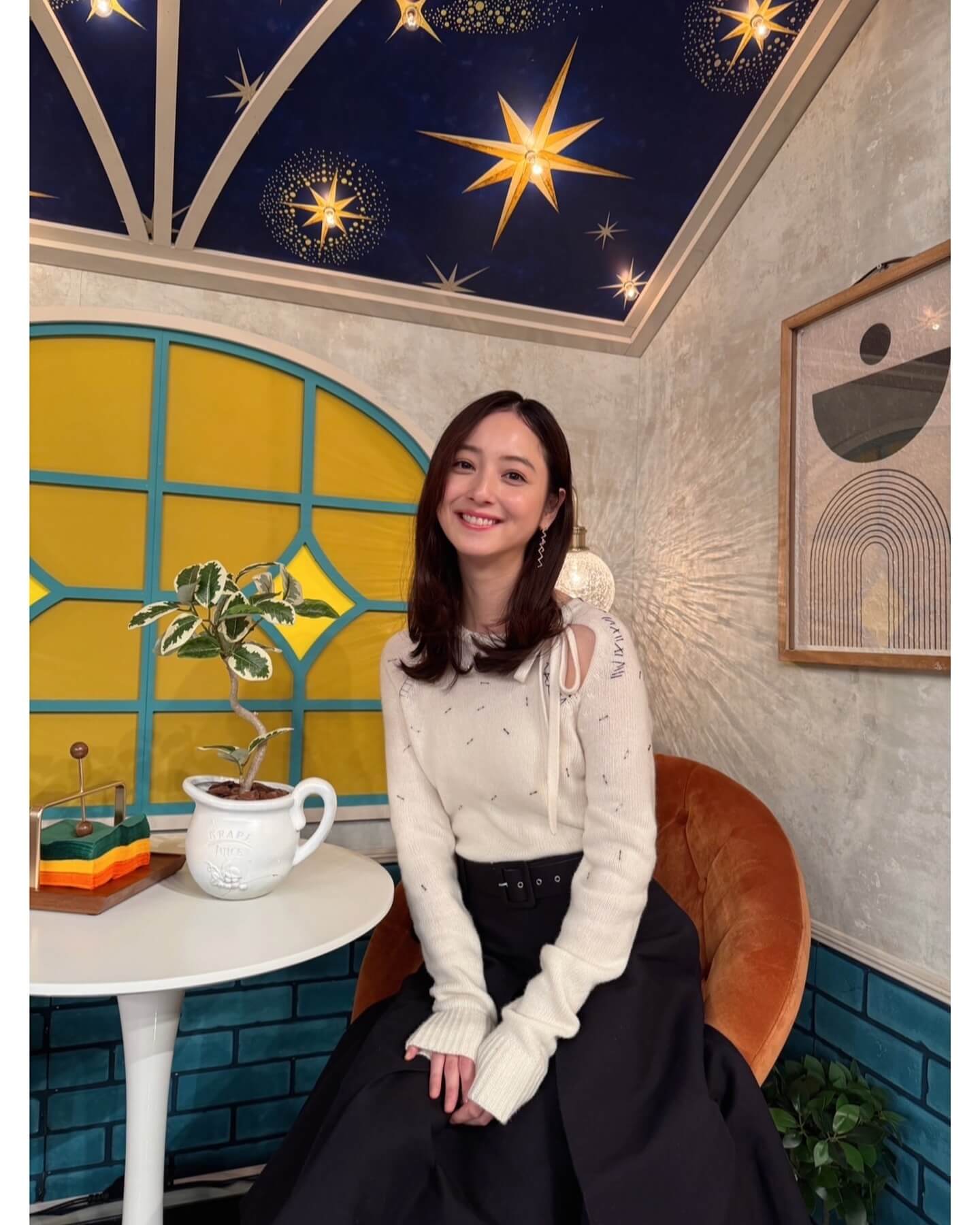 佐々木希が人気女優と2S 「可愛すぎる」と話題に