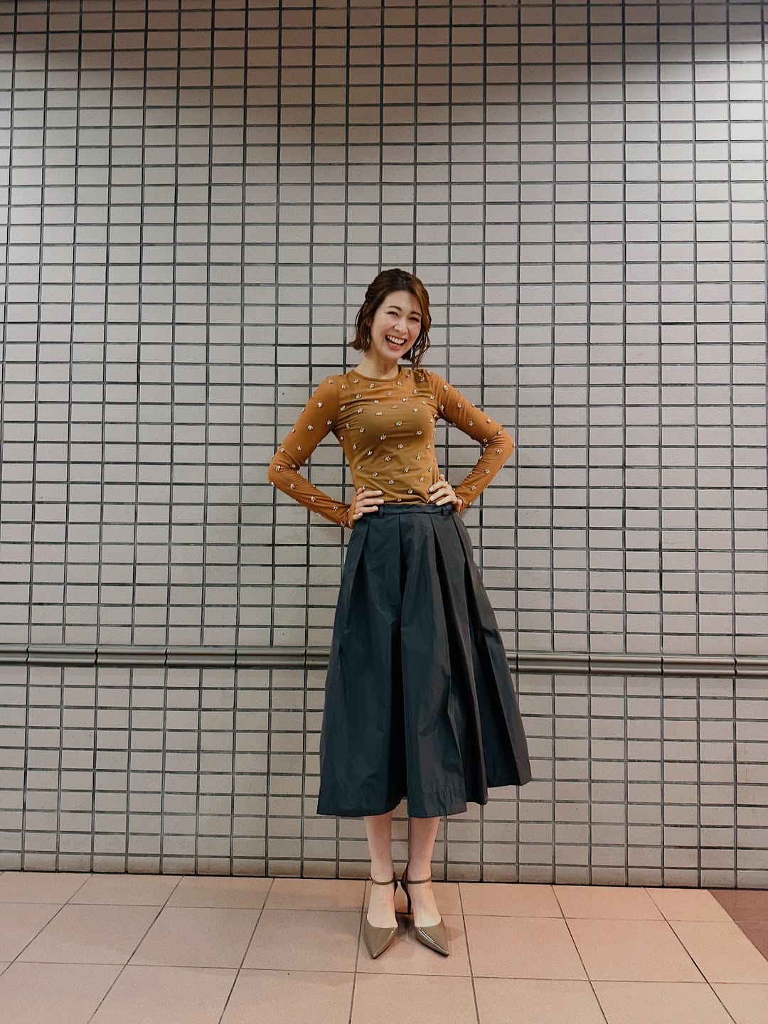 今夜はブラジル戦！観戦スタイルもオシャレな木村沙織のコーデに「どこまでスタイルええねん！」