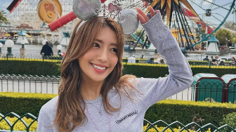 「ディズニーにサンリオ!?」橋本梨菜、“クロミネイルで満喫”カリフォルニア旅ショットが話題！