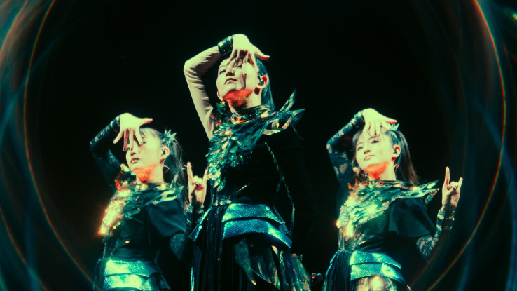 BABYMETAL「BABYMETAL UK & EUROPE ARENA TOUR 2025」終えて、3ショット公開！全世界から待ち望む声が続出！！