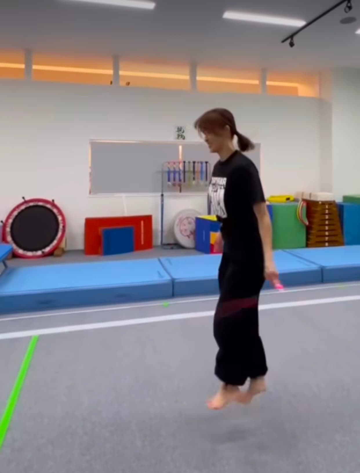 田中理恵、30秒間で二重跳びを何回飛んだでしょうか？「地味にキツいやつ」「やっぱりさすがですね」と話題に！