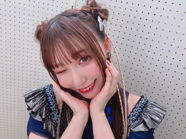 声優の鈴木愛奈が「ナガノアニエラフェスタ」1日目に出演！可愛すぎる衣装姿の写真を公開