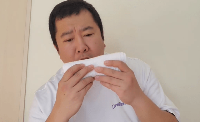 「いるいるw」とにかく明るい安村、居酒屋でよく見かける光景再現にファンも爆笑!?