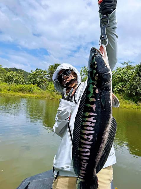 マレーシアでトーマンフィッシングをするGACKTの姿にファンから「シブすぎる！」との声