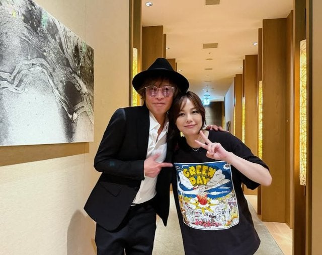 「懐かしの夏祭り回想」相川七瀬、INORANと再会ショット公開でファン感動