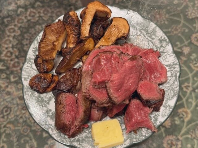 「ハイキュー!!」声優がファンに“肉テロ”！？絶妙な火加減に注目が集まる