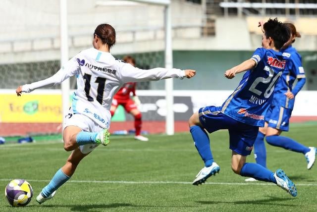 南條里緒、ドリブル突破からスルーパス！見事な先制起点