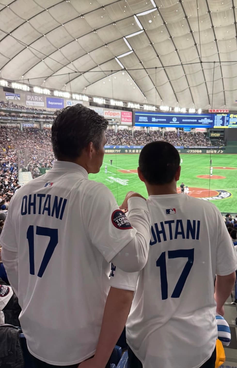 東原亜希、最新プライベートショットが話題に！「あきちゃん、素敵♡」