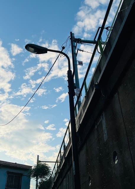 人気声優・下野紘が”夏の匂い”を感じる青空を投稿！「エモくて好き」とファンから反響