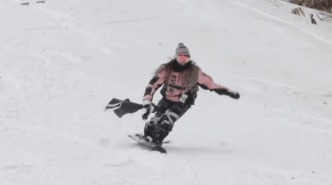 「私が海賊王になる」カービングクイーン・吉村美乃梨、念願の”ギャルモチーフ・海賊マーク”が完成！