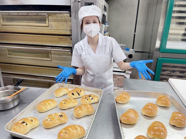 声優・前田佳織里が結婚する大親友のためにパンを手作り！？素敵すぎるプレゼントにファンも感動