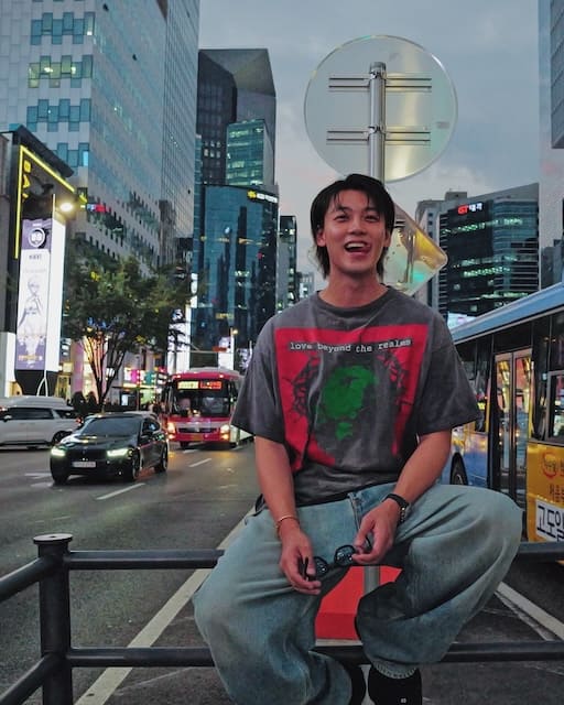 竹内涼真、舌ペロ写真にファン大騒ぎ？！