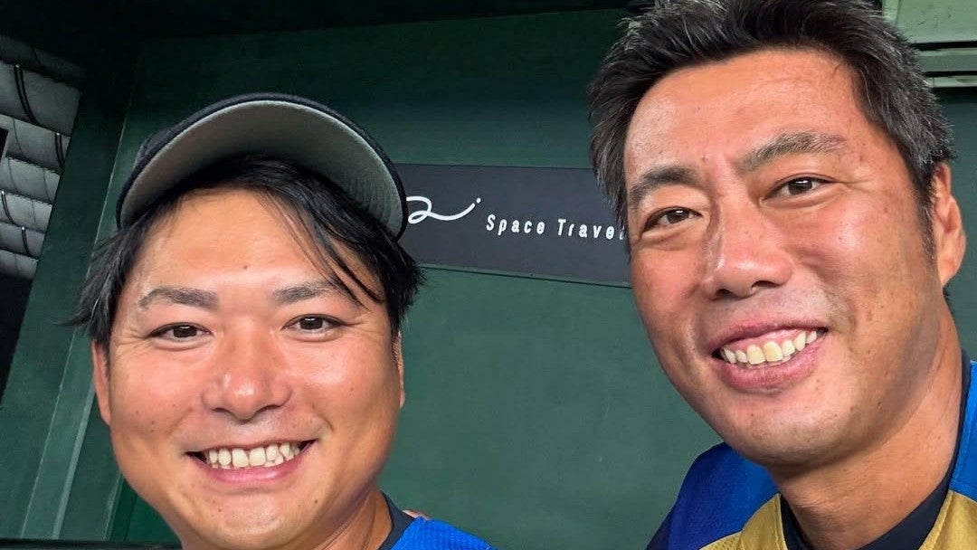 “豪華すぎる再会ショット”にファン熱狂…元メジャー右腕と沢村賞投手の共演