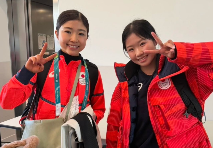 ピースで“到着報告”！千葉百音＆中井亜美、ミラノ入りに反響