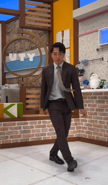 テレビ山梨・安福太郎アナ、アバンギャルディ「OKP Cipher」に合わせ