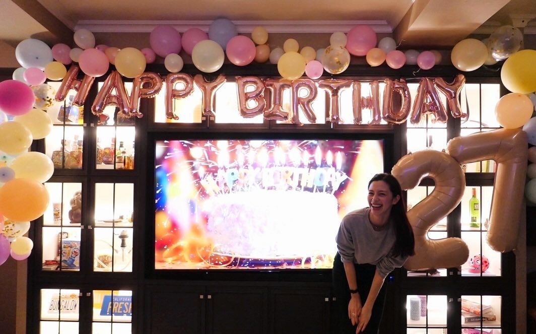 中条あやみが27歳に!!投稿には英語でコメント