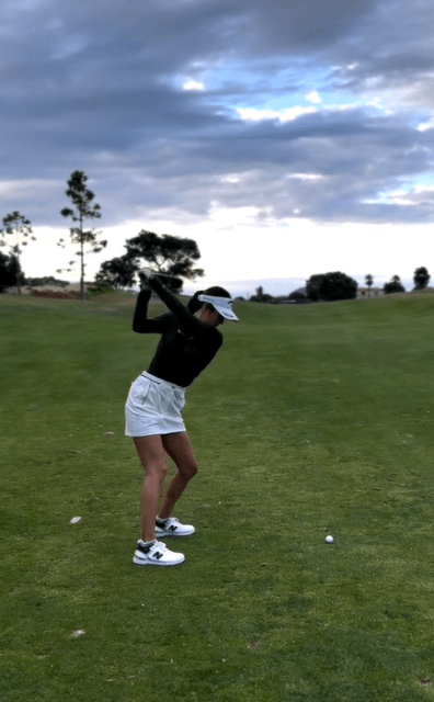 美人女子ゴルファー伊藤真利奈、