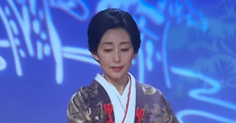 【「実は着物がとても重くて…」】木村多江、日本舞踊の舞台裏を告白　優雅な舞にファン感嘆「素敵です」