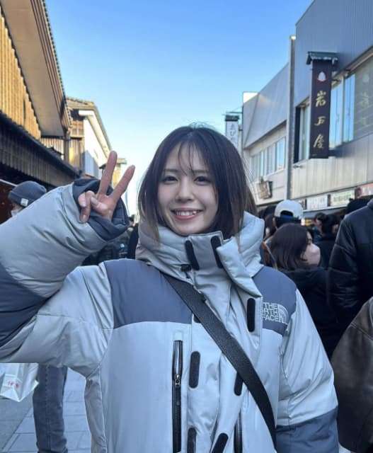 「張り切って初詣行ってきました、どーこだ」菅原美優が新年の挨拶！