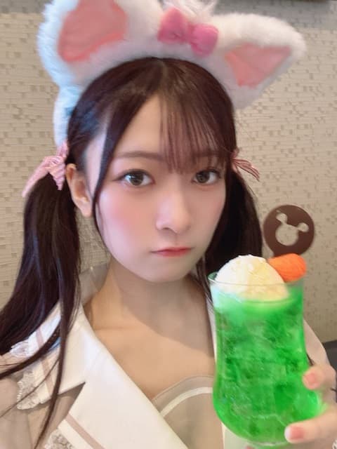 「表情新鮮すぎて刺さります…」女性声優の”ふてくされ”顔に大反響！