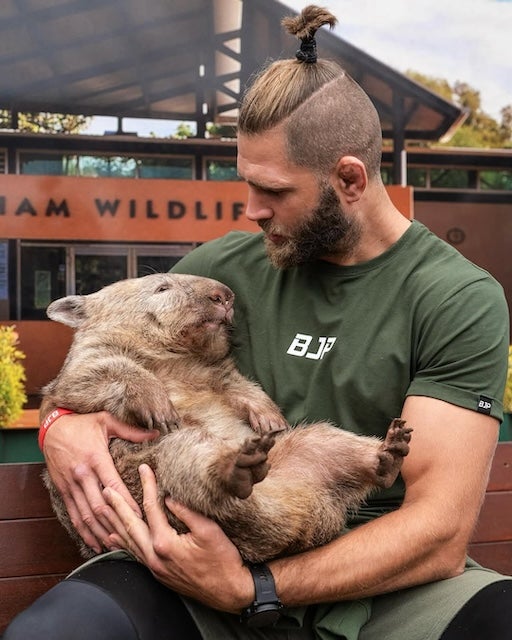 UFC選手たちのリング外での姿が話題に