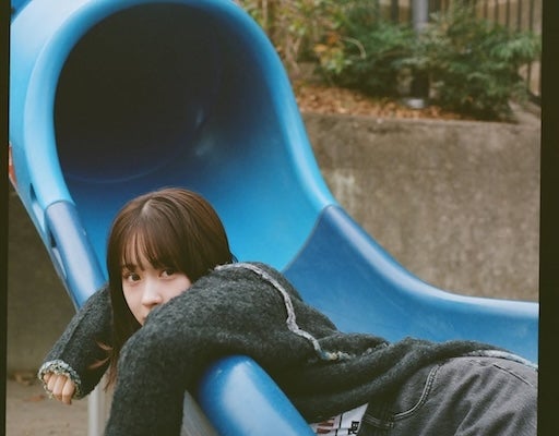 畑芽育のモデルショットが話題に！「めいちゃん可愛い」との声多数