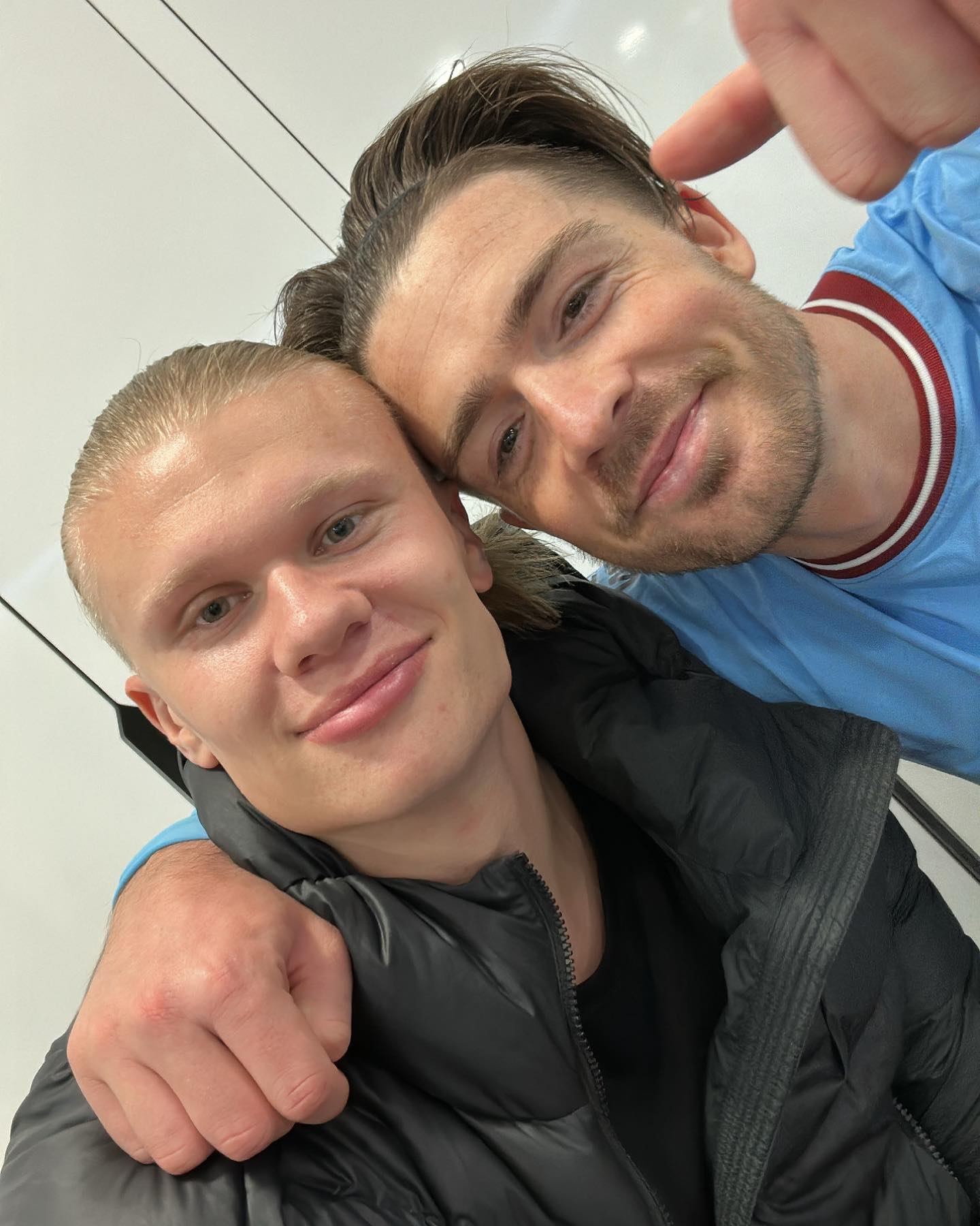 怪物が怪物を賞賛！サッカーノルウェー代表、アーリング・ハーランドの祝勝投稿にまさかの人物も反応✨