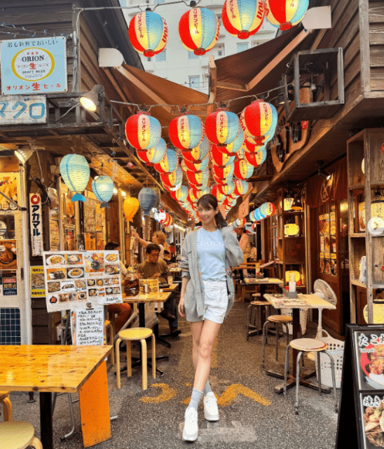 170cm長身グラドル・谷碧、ノスタルジーあふれる沖縄居酒屋バックにパシャリ！