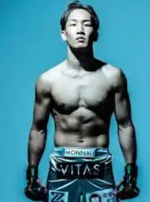 朝倉未来メンバーたくまが朝倉未来についてツイート