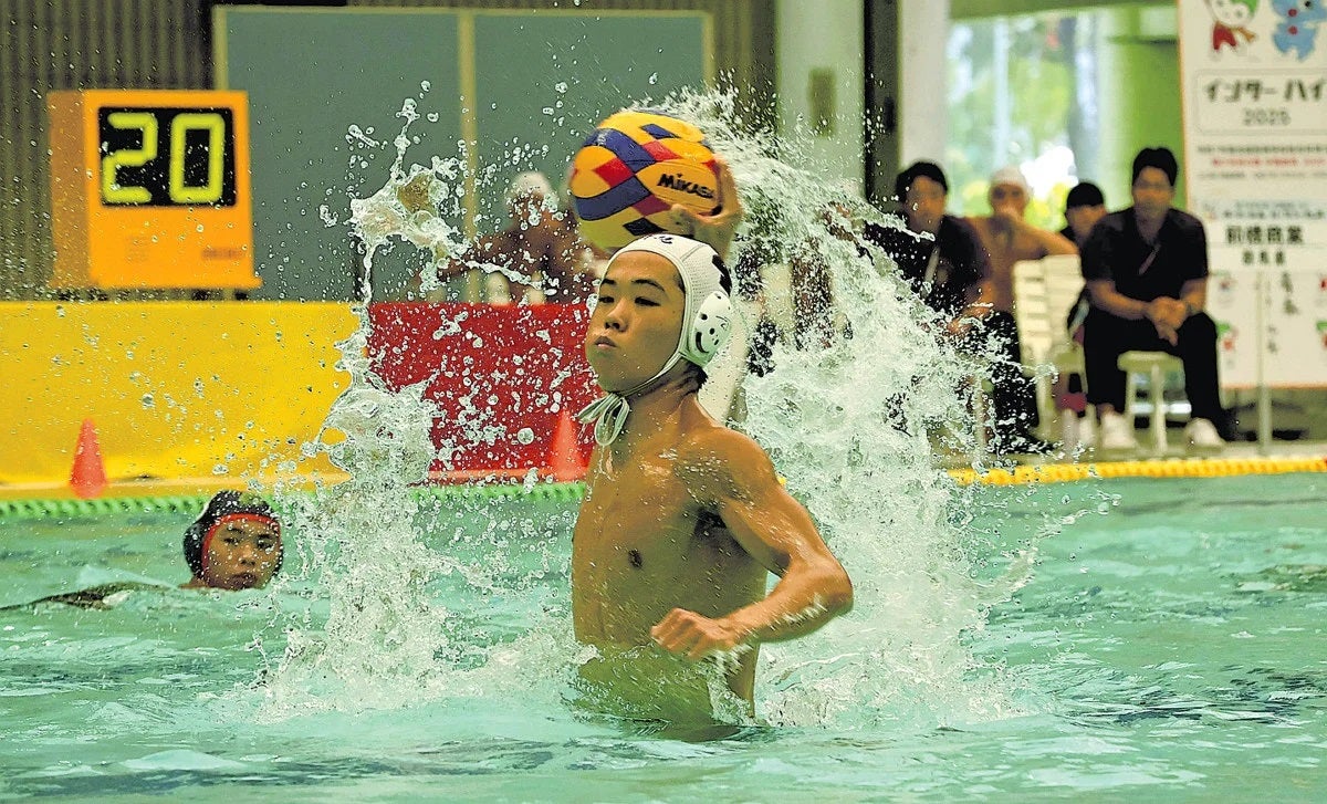 総体水球、前橋商が１７年ぶり１１度目Ｖ…小学時代から磨いた技・アイコンタクトで圧倒