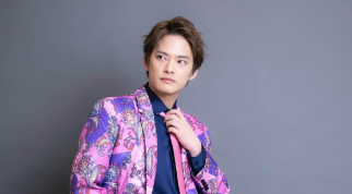 「奇抜なスーツが激映え！」中山優馬、オフショット公開にファン大興奮