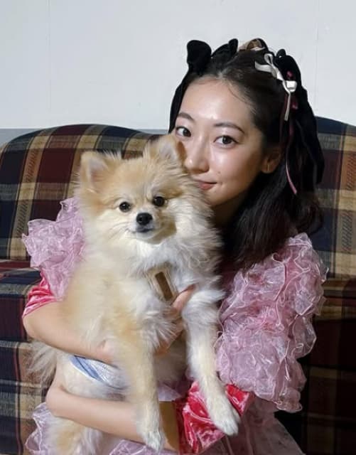 「可愛い」「お人形様みたい」女優・武田玲奈 ワンちゃんとの2ショットを披露！