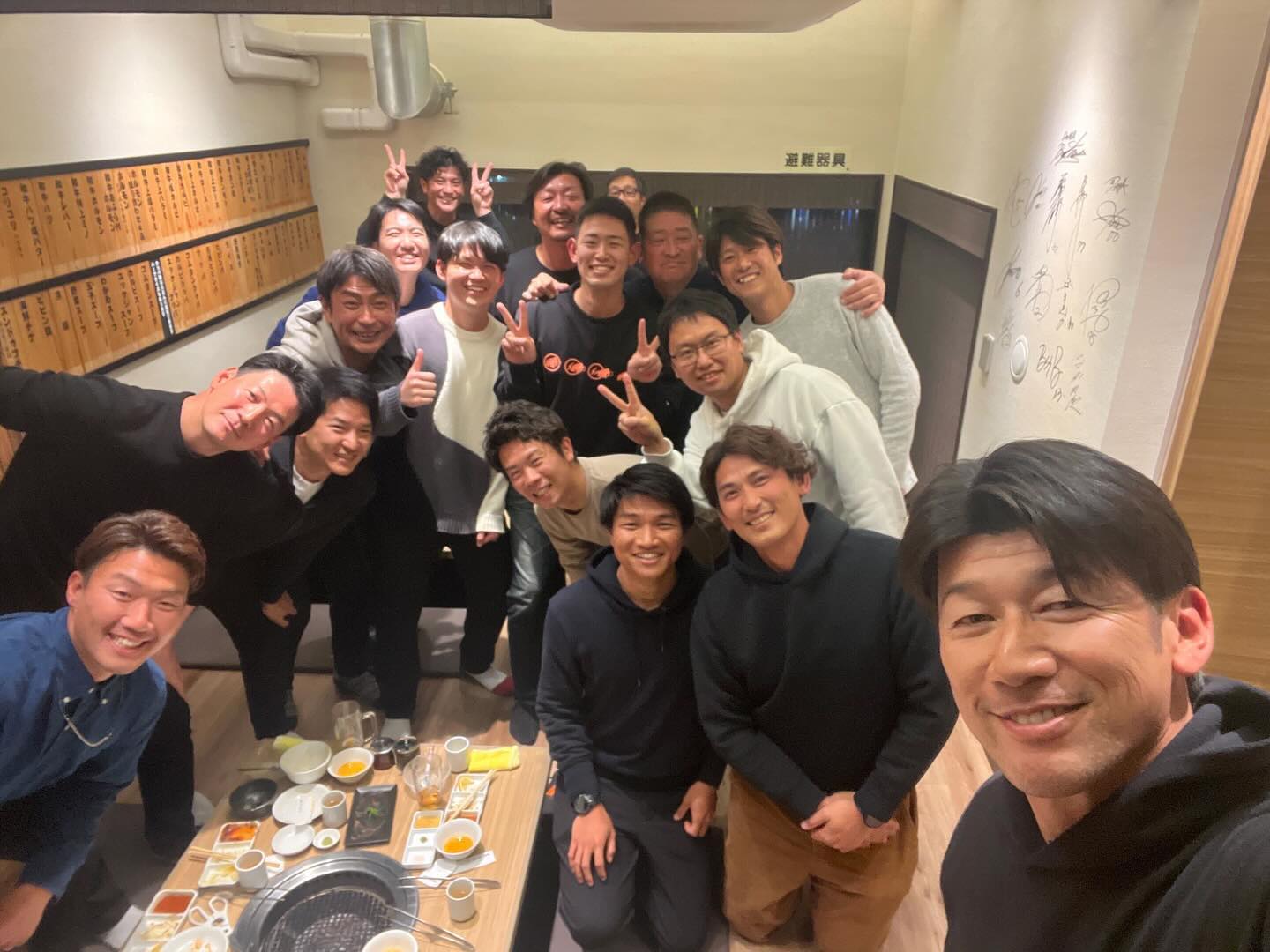 三浦大輔がハマスタ近くの焼肉店で会食！シーズンへ着々と準備