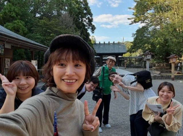 高橋愛が宮崎で海鮮丼をおいしくいただく！