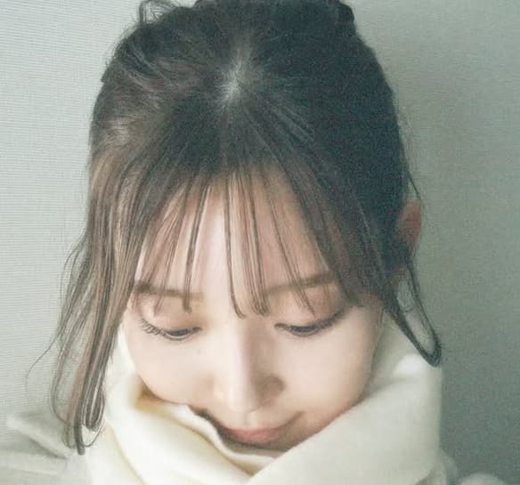 「本当に癒される」元乃木坂46のあのメンバーがお団子ヘアーでお散歩する様子を大公開！