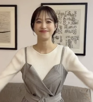 鷲見玲奈アナ、ズムサタ衣装を公開！ファンから絶賛の声が続々♡