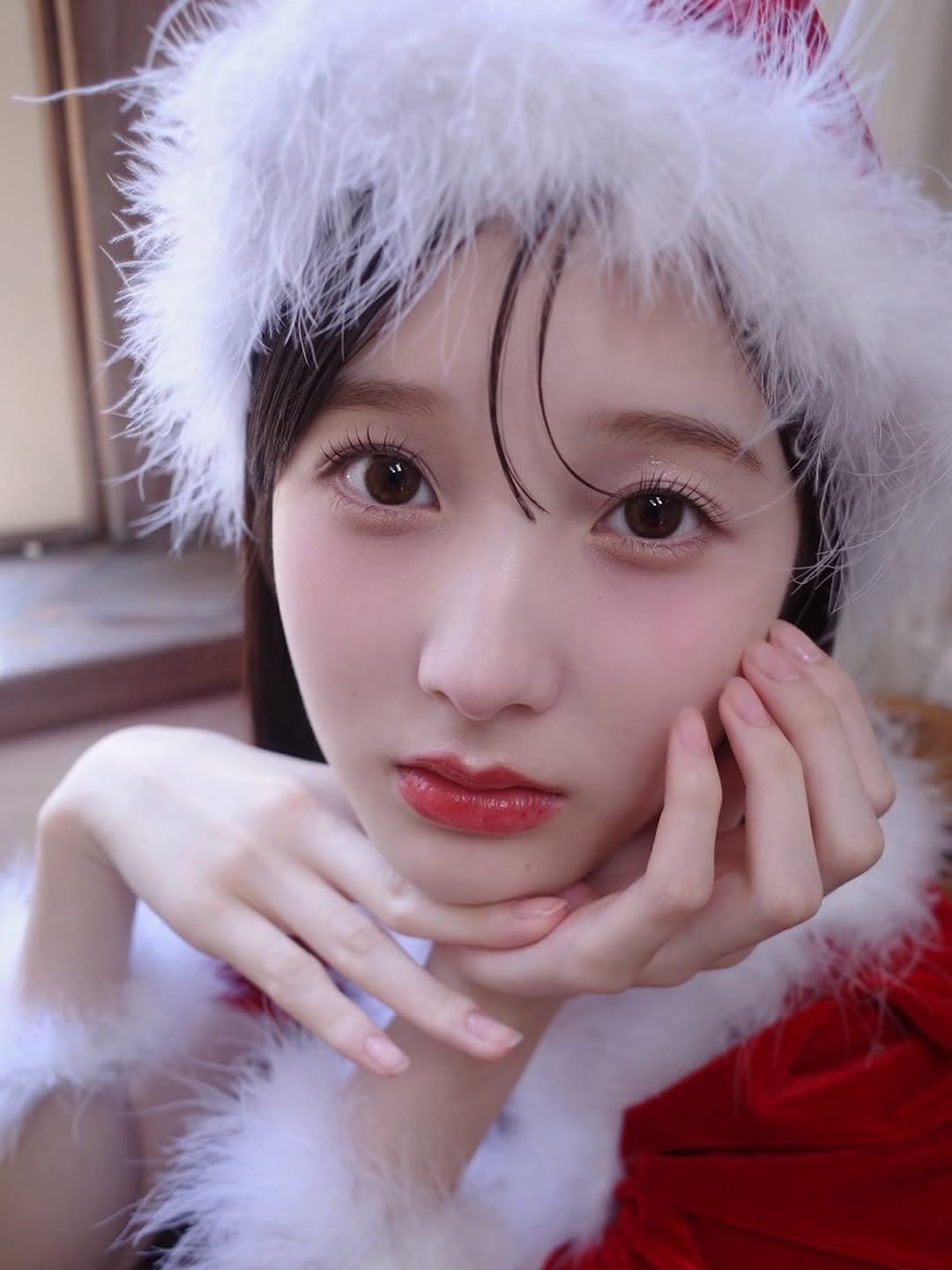 「もはやこちらがプレゼント…」本田紗来、来年度カレンダー撮影で見せた愛らしさにファン悶絶